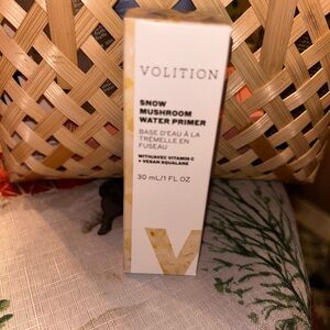 Snow Mushroom Water Primer - Volition
